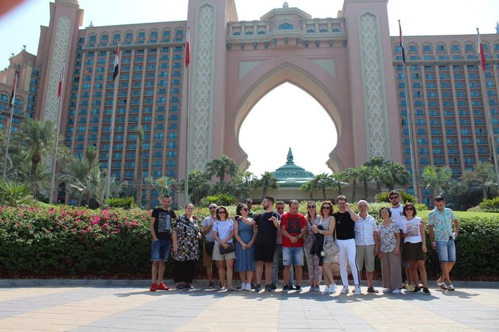 Dubai City Tour: Experience Top Attractions of Dubai 